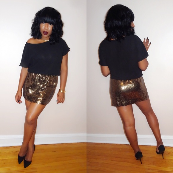 Express Dresses & Skirts - EXPRESS Sequins Mini Party Dress Express Dresses & Skirts - EXPRESS Sequins Mini Party Dress