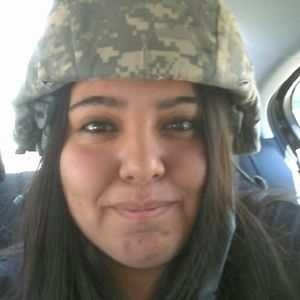 Meet your Posher, Alyssa