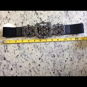 BCBG MAXAZRIA stone belt