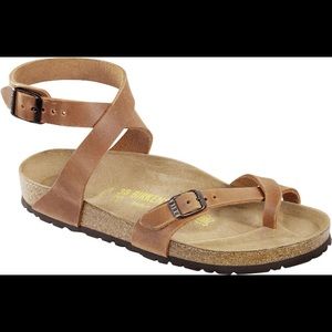 Brown yara Birkenstock sandal