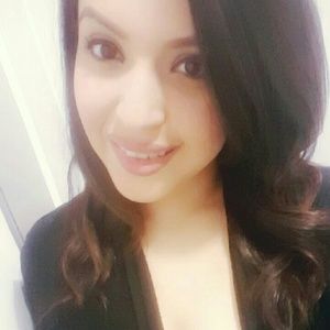 Meet your Posher, Maribel