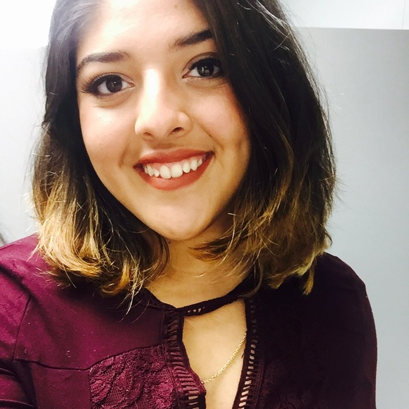 Meet your Posher, Isabel