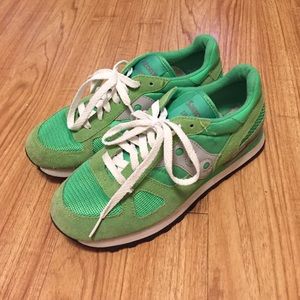 Saucony Shadow sneakers