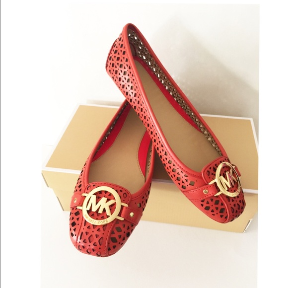 🎉HP🎉NIB Michael Kors Fulton leather flats SZ 7 - Picture 2 of 4