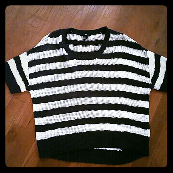 H&M Knitted Navy/White Crop Sweater Top