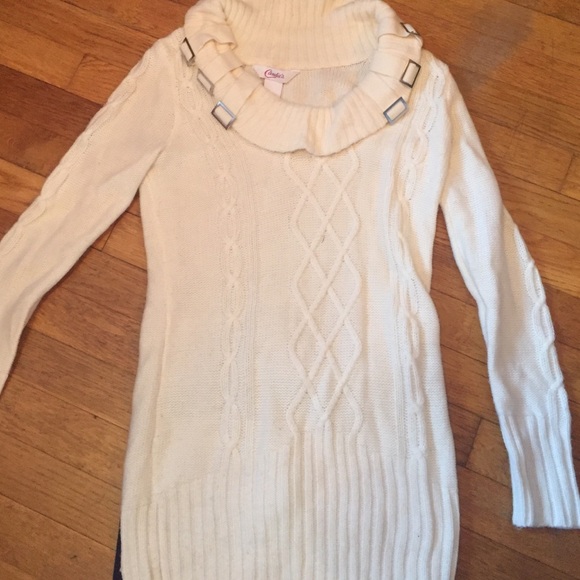 Cream swoop neck sweater - Picture 2 of 2