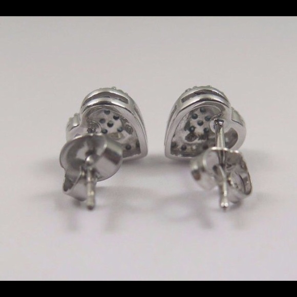 10k White Gold Heart Shape Diamond Studs - Picture 2 of 4