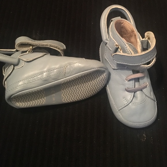 Baby bus emu shoes boys