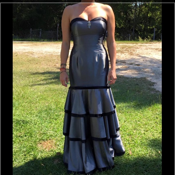 🌹💋🌹Gorgeous Formal Dress 🌹💋🌹