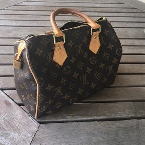 Louis Vuitton Speedy 25