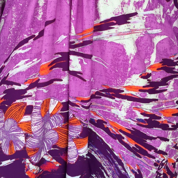 Cover/up - Picture 3 of 3