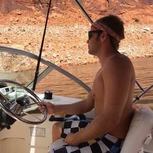 Meet your Posher, Dell