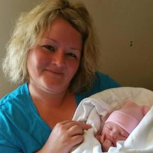 Meet your Posher, Effie