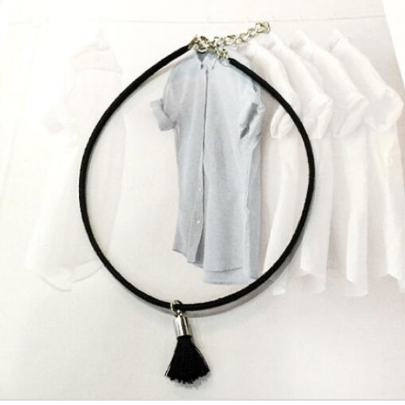 Tassel choker necklace