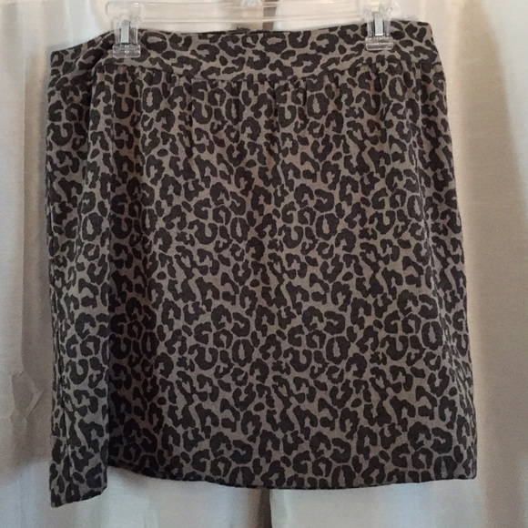 Gray Leopard Banana Republic skirt.