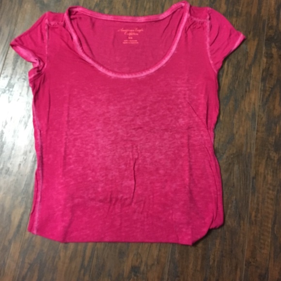 AE shirt