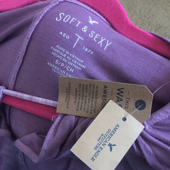 Dusty Purple Bell Sleeve Peasant Top AEO NWT - Picture 3 of 4