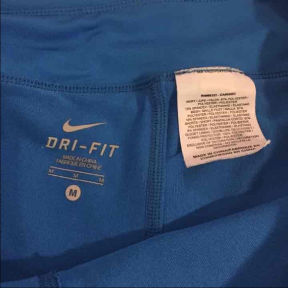 Nike tennis skirt - Picture 4 of 4