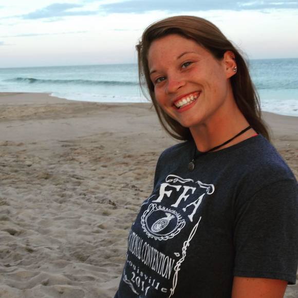 Meet your Posher, Melissa