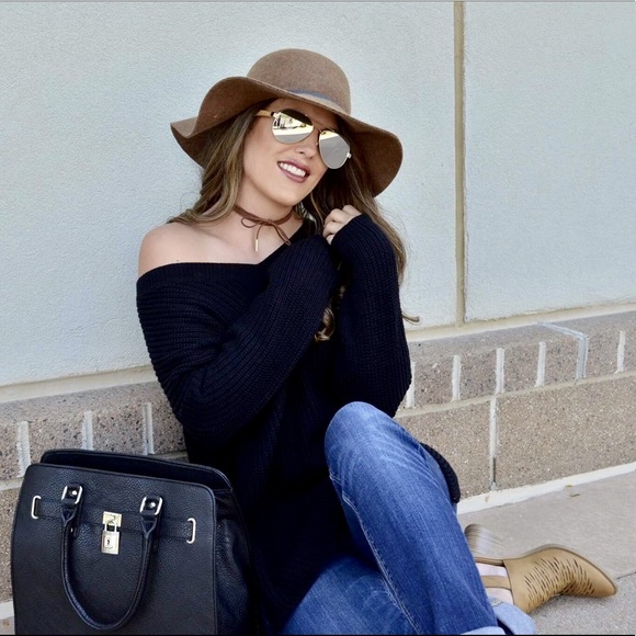 ✅ Your Favorite Knit Sweater - Picture 2 of 4