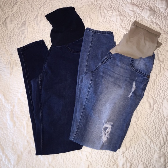 2 pair Motherhood Maternity jeans. Size small.