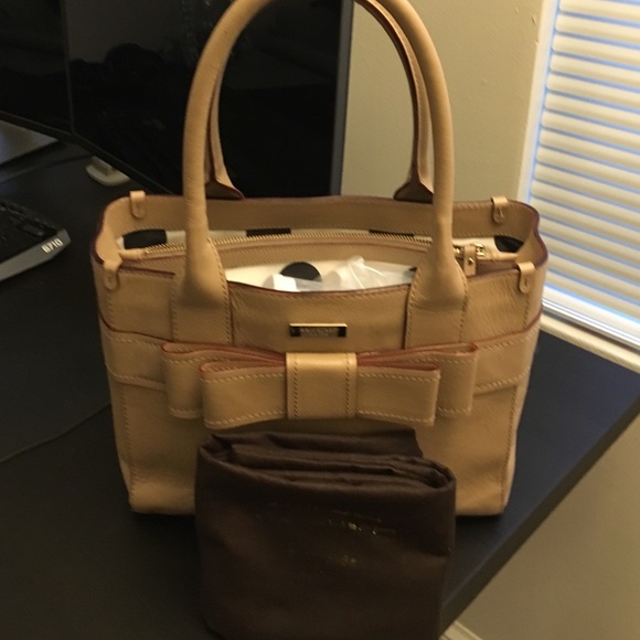 kate spade Handbags - Kate Spade Cream Bag