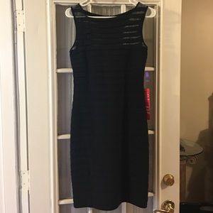 Black dress size 4 never worn