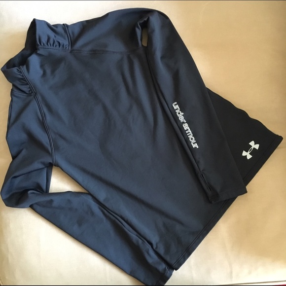 💰SOLD💰 Under Armour Cold Gear zippered mock-neck - Picture 3 of 4