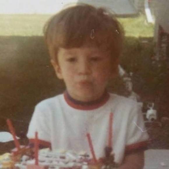 Meet your Posher, Alec