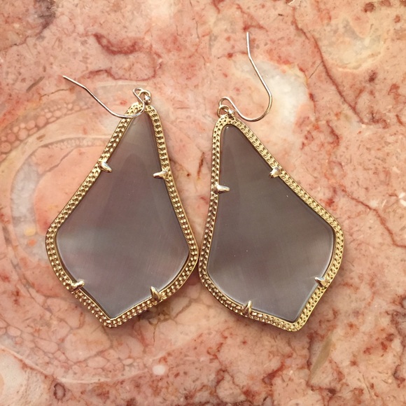Kendra Scott Alex Earrings in Gray