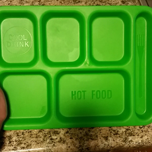 Food serving trays - Picture 3 of 3