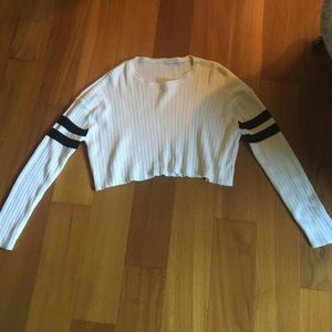 Brandy Melville cropped sweater
