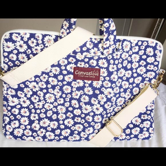 CanvasLove Blue Chrysanthemum Laptop Messnger Bag