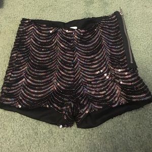 Multicolored sequined shorts