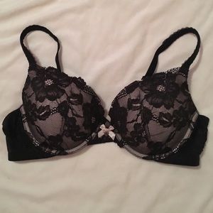 ✨NEW Body by Victoria Black Lace Bra