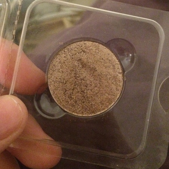 Pink champagne Anastasia Beverly Hills single
