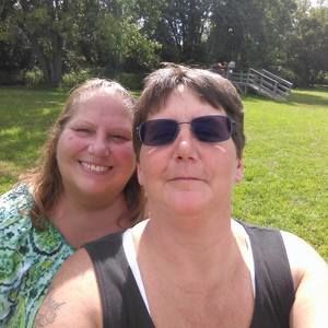 Meet your Posher, Sharon