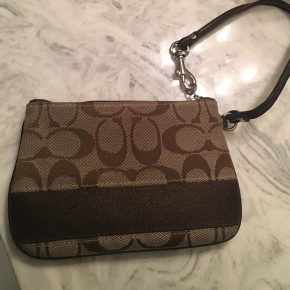 Coach wristlet!!