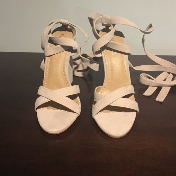 Nude block heel sandal.