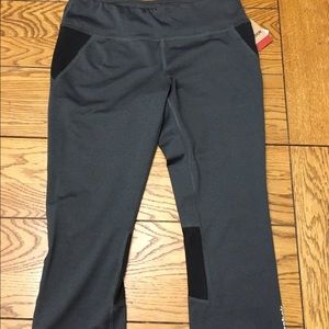 Women's medium workout Capri