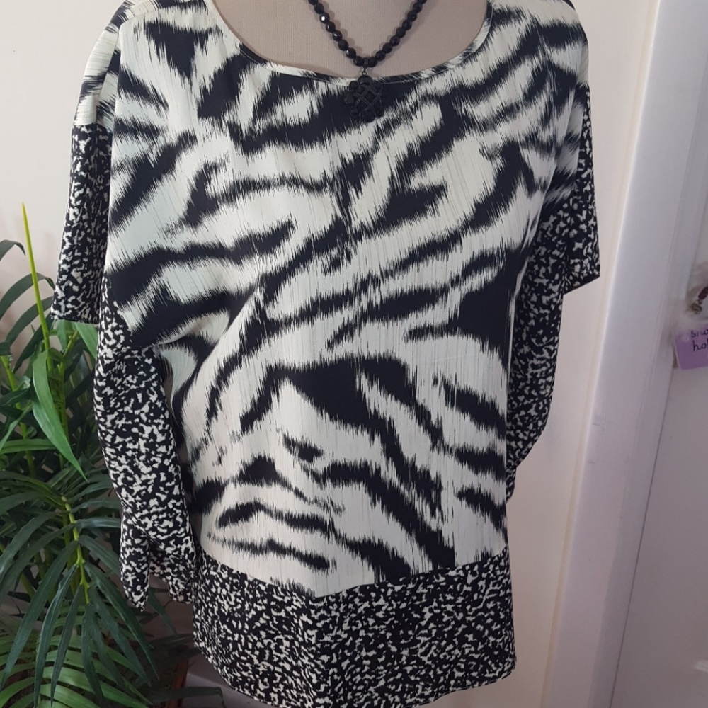 Michael Kors Animal print top, polyester, size S/M