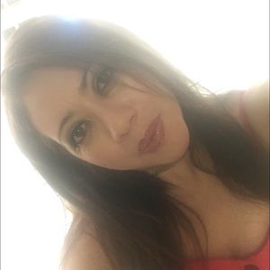 Meet your Posher, Teresa