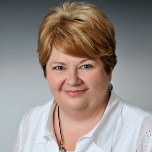 Meet your Posher, Pam