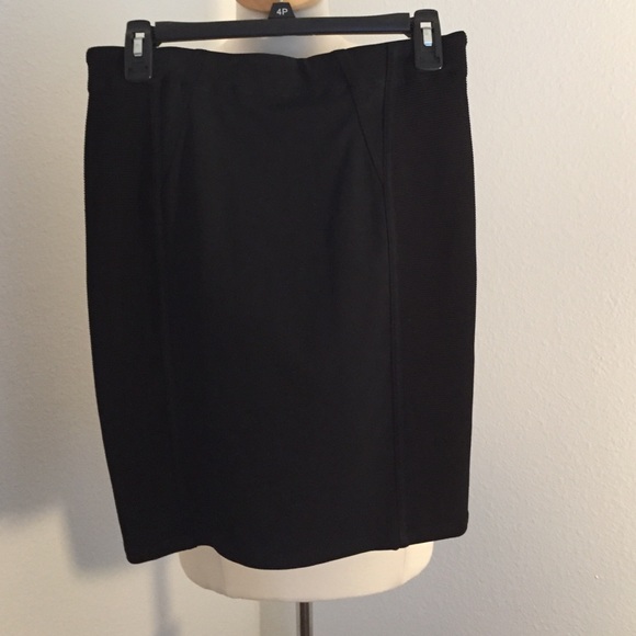 NWT bcbg skirt sz M