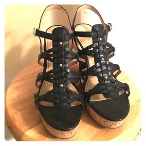 Ivanka Trump size 8 wedges