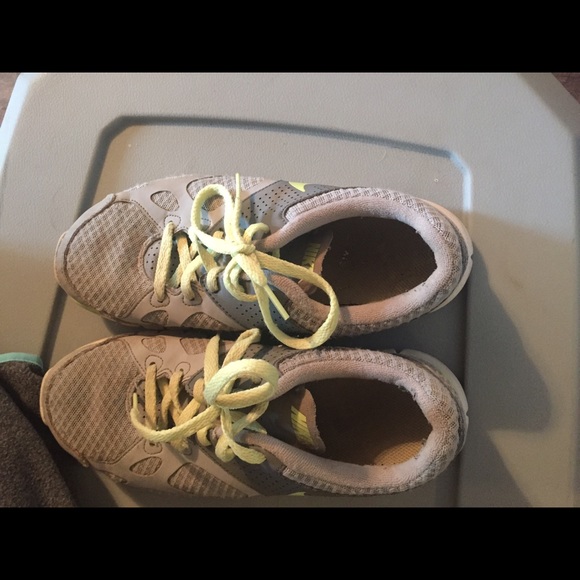 Nike shoes
