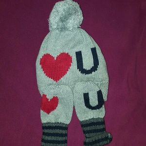 Gap hat and mittens