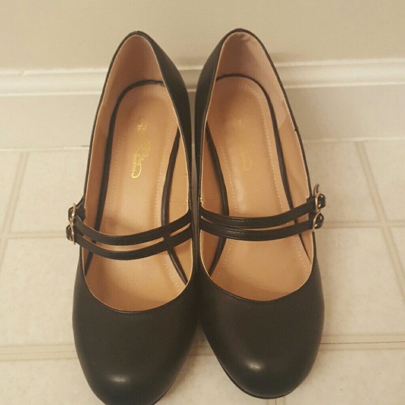 Black Journey Collection heels