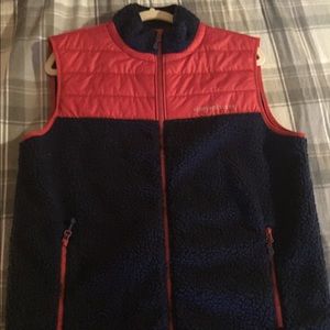 Vineyard vines zip up vest