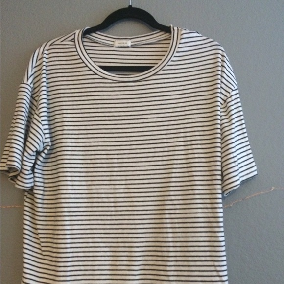 ✨OVERSIZED STRIPED SHIRT✨